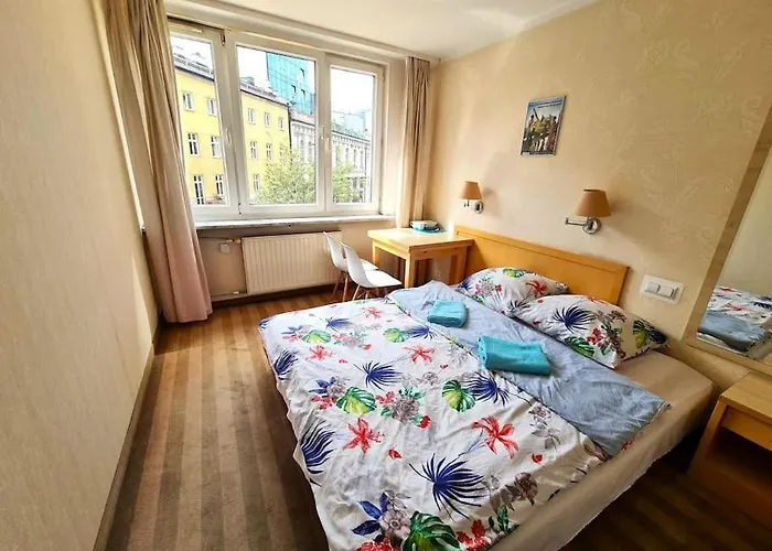Fantastic Waw - Z6 Room - 303A